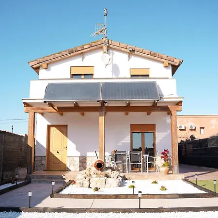 Casa La Pau Сasa de vacaciones Deltebre