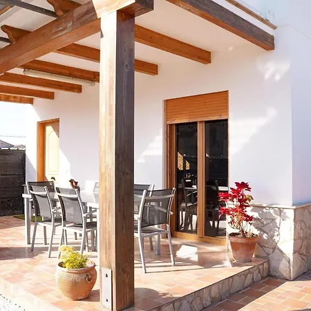 Сasa de vacaciones Casa La Pau *